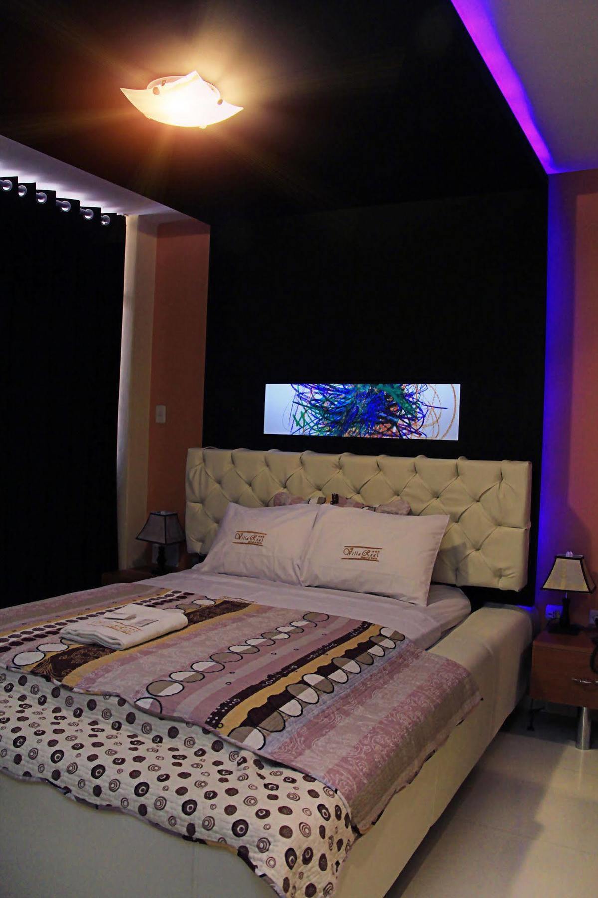Villa Real Hotel & Suites Чиклайо Экстерьер фото