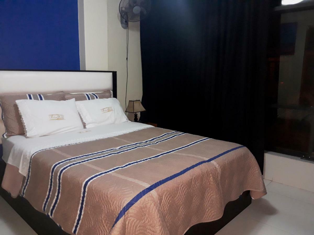 Villa Real Hotel & Suites Чиклайо Экстерьер фото